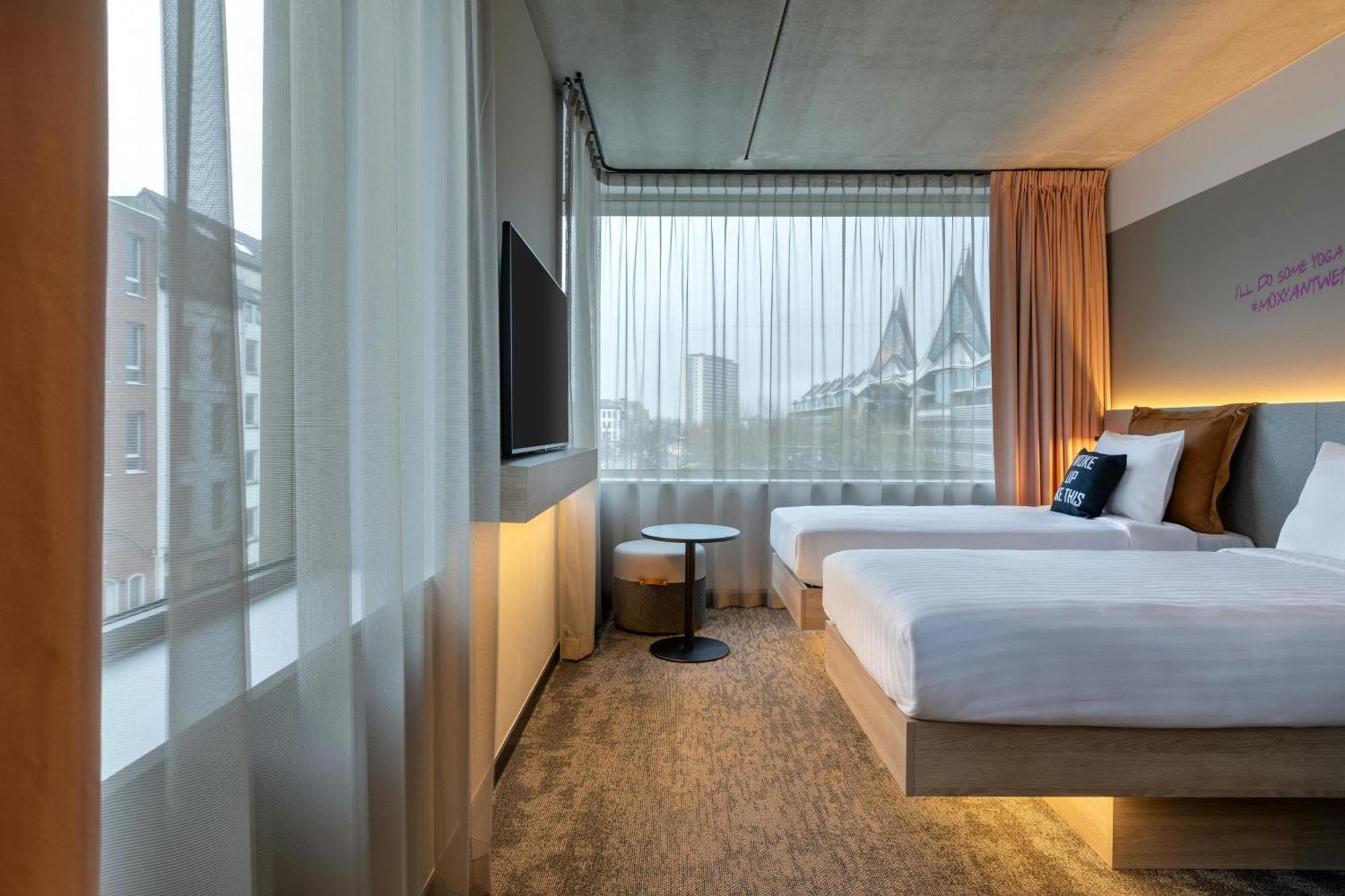 Moxy Antwerp Antuérpia Exterior foto