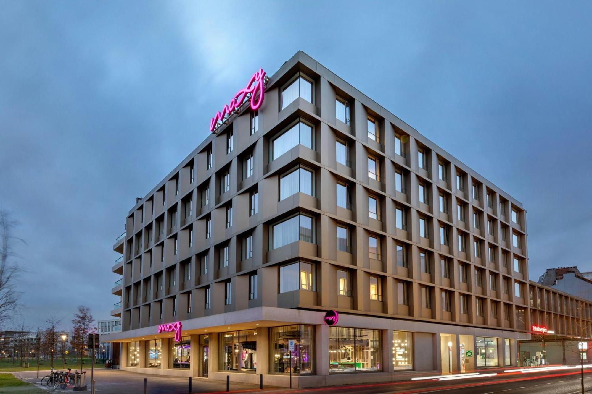 Moxy Antwerp Antuérpia Exterior foto